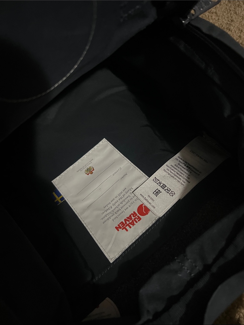 Kånken Mini Backpack - Black - Picture 4 of 6